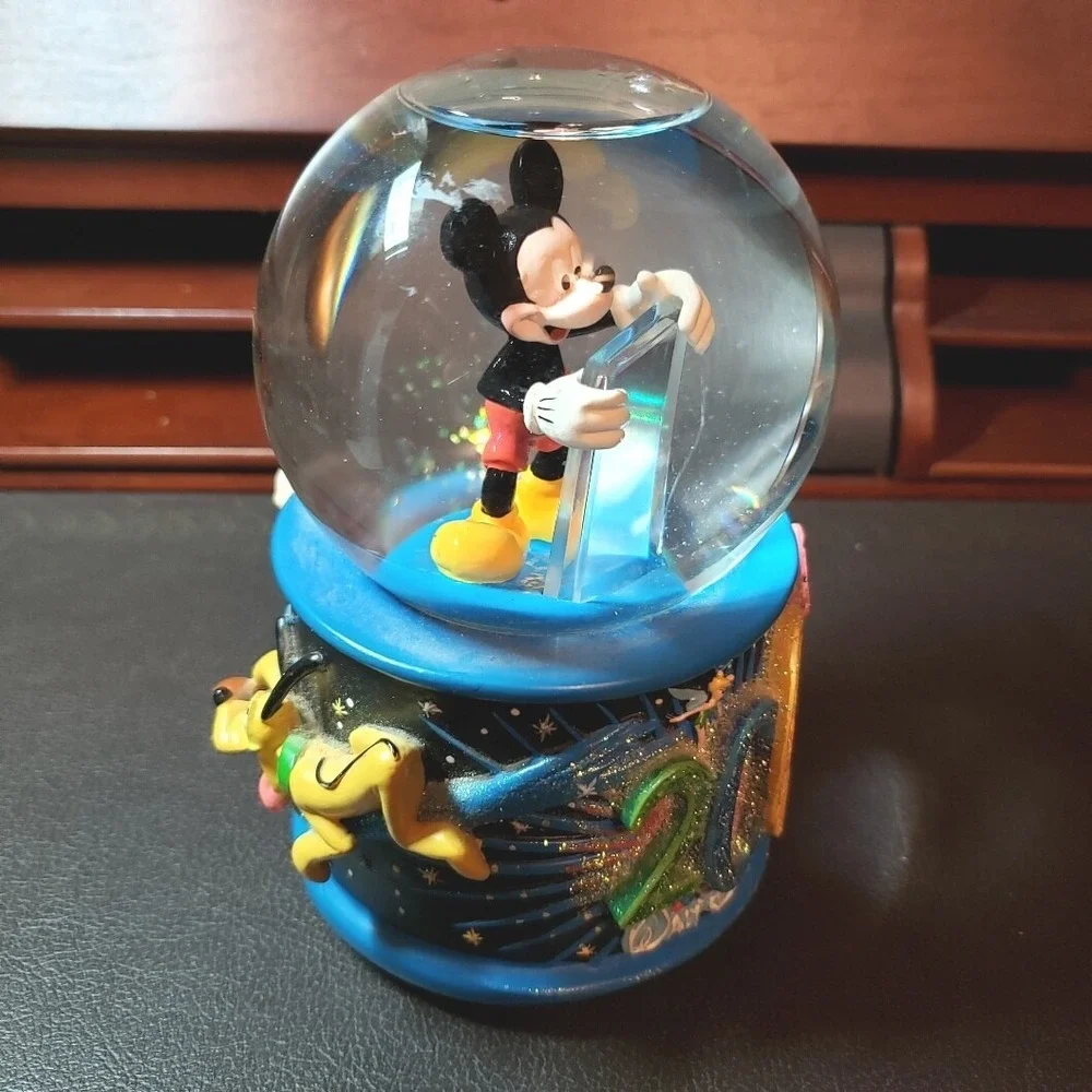 100th Anniversary Mickey Mouse 2001 Glitter Snow Globe Music Box Zip-A-De-DooDah